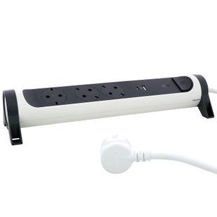 Подовжувач ПРЕМІУМ 3х2К+З розетки 16 А з USB A+C, із ПЗІП, з кабелем 1,5 м, колір Білий/Чорний (694508) 694508 фото